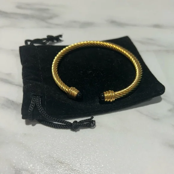 Gold bracelet - Picture 1 of 7